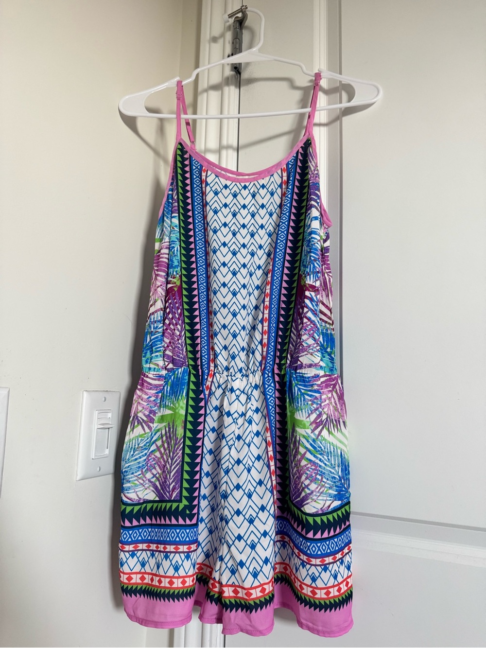 NWT Wet Seal Boho Tropical Print Romper Adjustable Straps Lined Shorts | Small